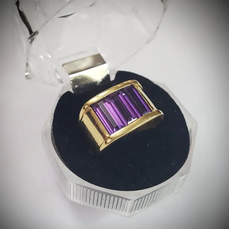 18K  @ Amatistas $390