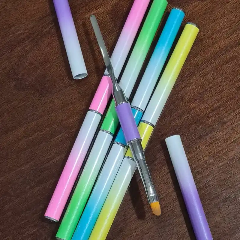 Pincel kalanzi con tapa, para poligel y gel de construcción.