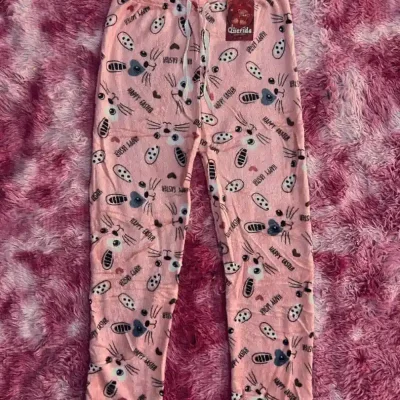 Pantalón rosa de gatito