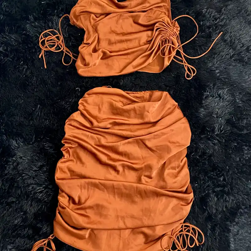 Vestido Café de tiras de dos piezas