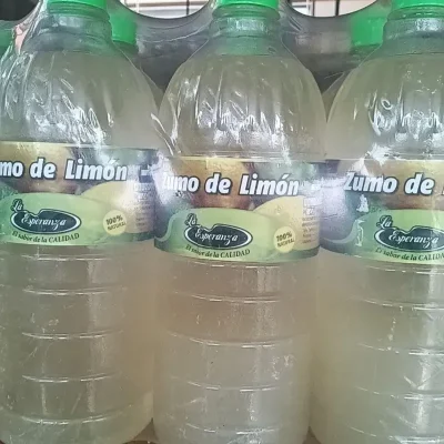 Zumo de Limón