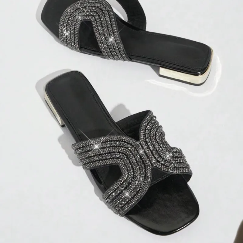 Sandalias con tacón mini