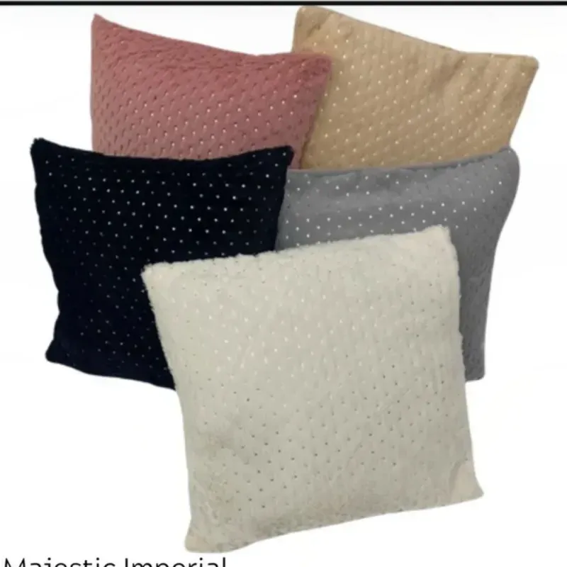 Cojines decorativos ''Novedades para tu hogar''