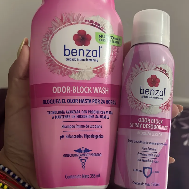 Gel íntimo + spray desodorante benzal íntimo frescura todo el día y no mancha la ropa