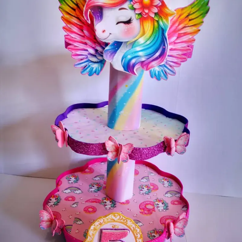 Portacupcakes de tres pisos