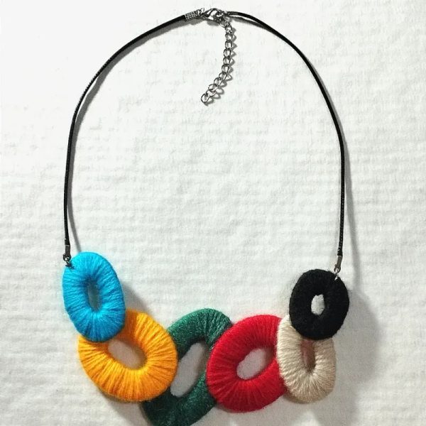 Collar alegre