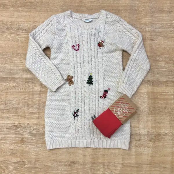 Vestido tejido con motivos navideños