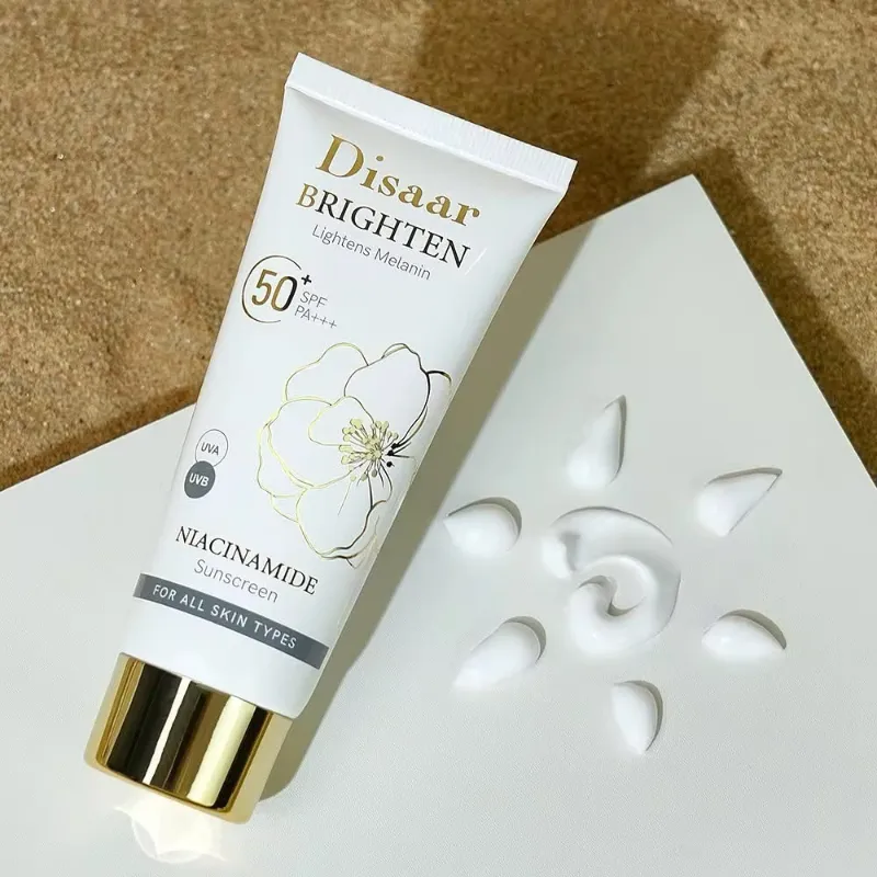 Disaar – Protector solar Brighten de niacinamida