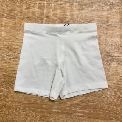 Leggins corto color blanco