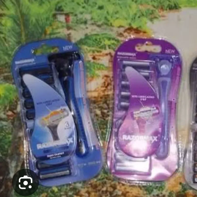 Maquinas de Afeitar con 10 repuestos