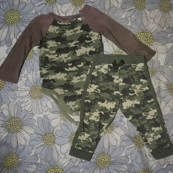 Conjunto talla 2/3