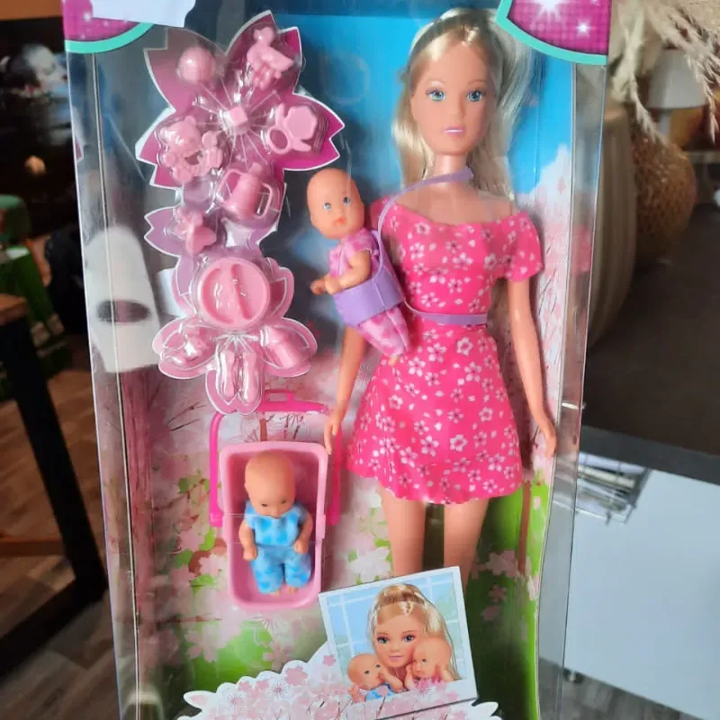 Barbie Steffi Niñera