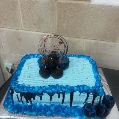 Kake Cuadrado Merengue