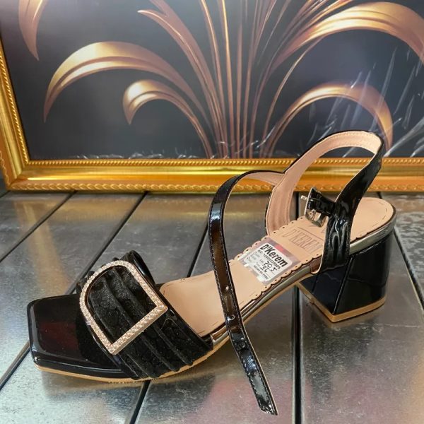 Zapatos de niña