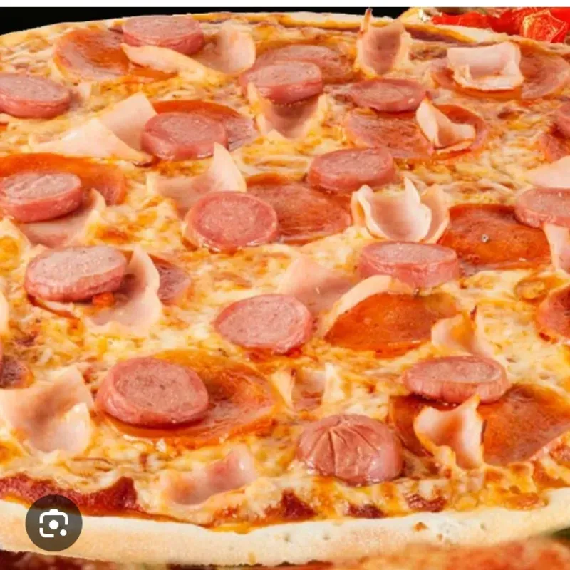 Pizza con Salchicha