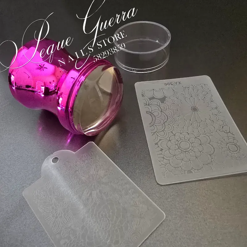 Cuño grande con placa