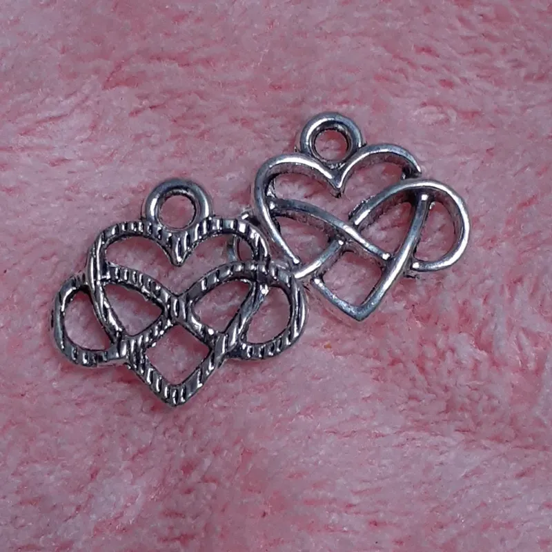 Dije Infinito corazón