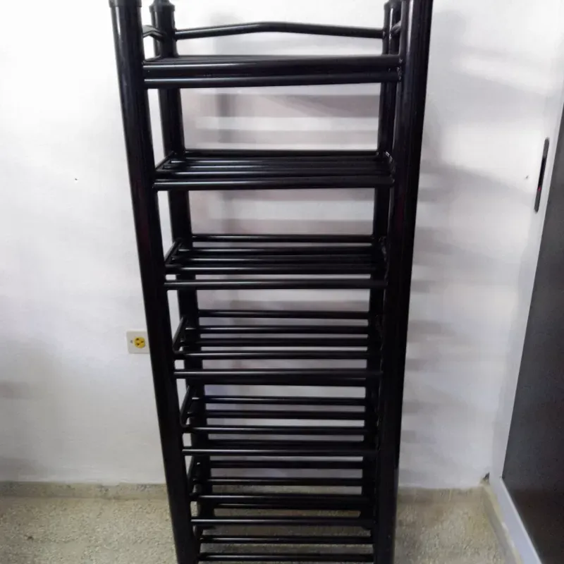 Zapatera estrecha 7 pisos