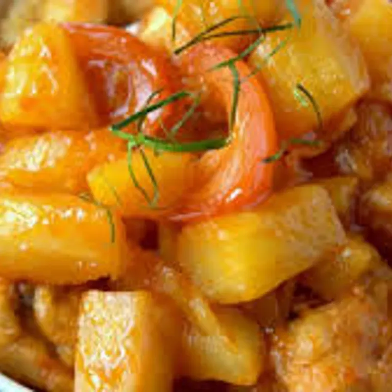 Pollo Salteado con Piña