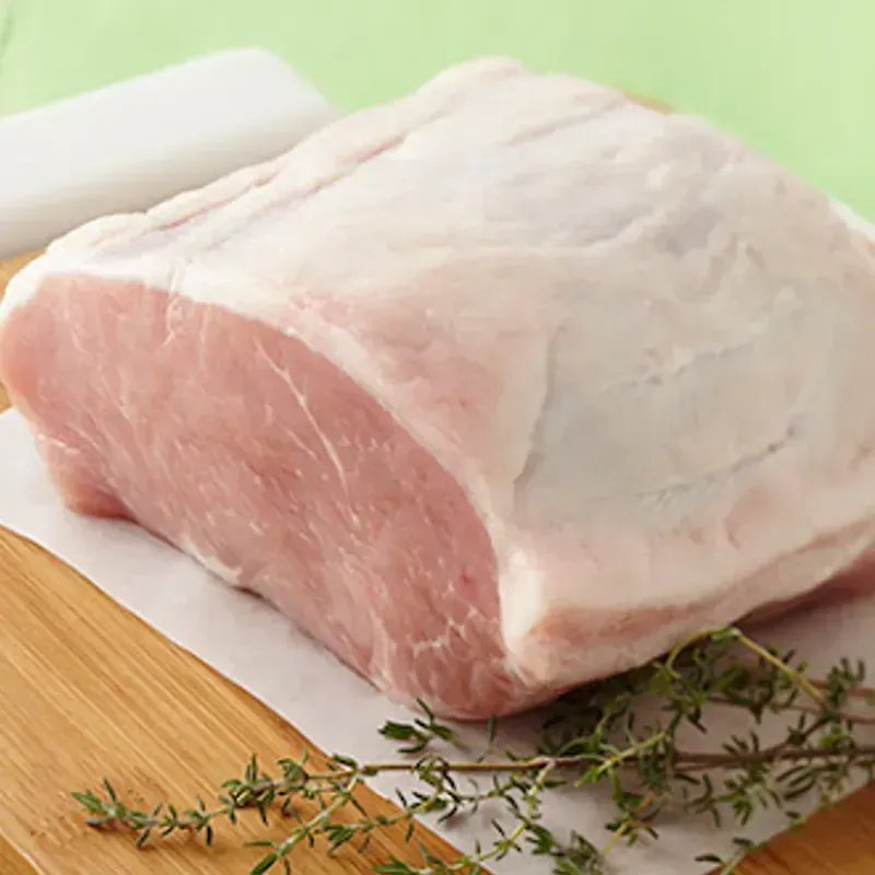 Nuca  de cerdo con piel (7 Lb).