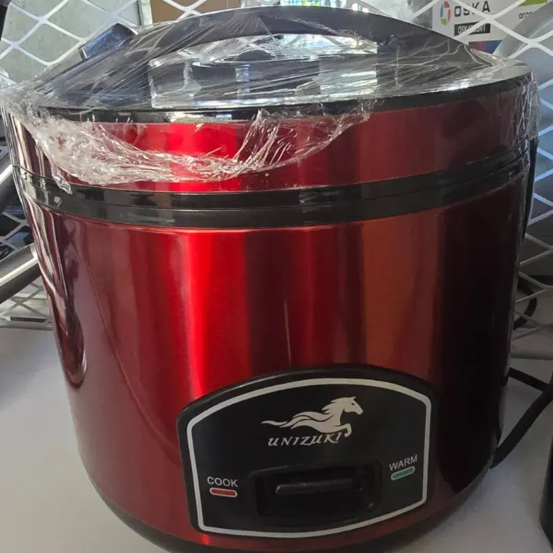 Arrocera de 4 litros. Marca Unizuki