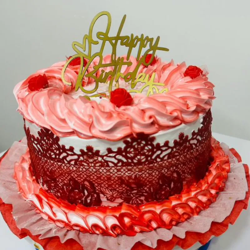 Cake de 1 piso con decoraciones