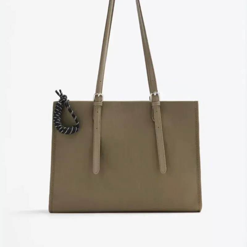 Bolso Verde Olivo con Asas