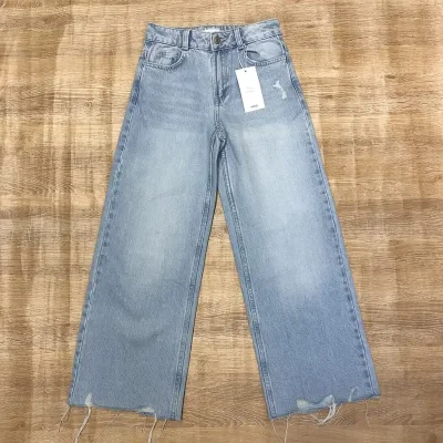 Pantalón ancho Mango de mezclilla clara