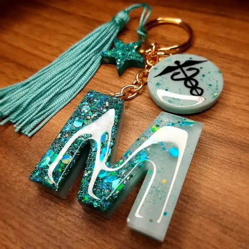 Llaveros con accesorios de profesiones