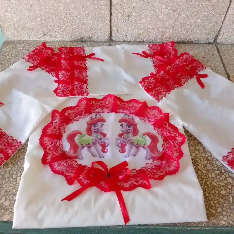 Juego de cuna con fundas más decoradas