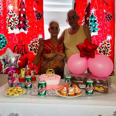 Clientes felices Con sus entregas 