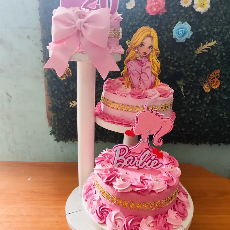 CAKES EN FORMA DE ESCALERA