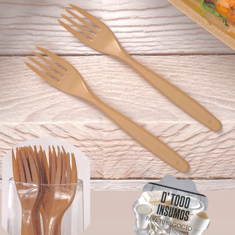 Tenedores Desechables/Carmelita