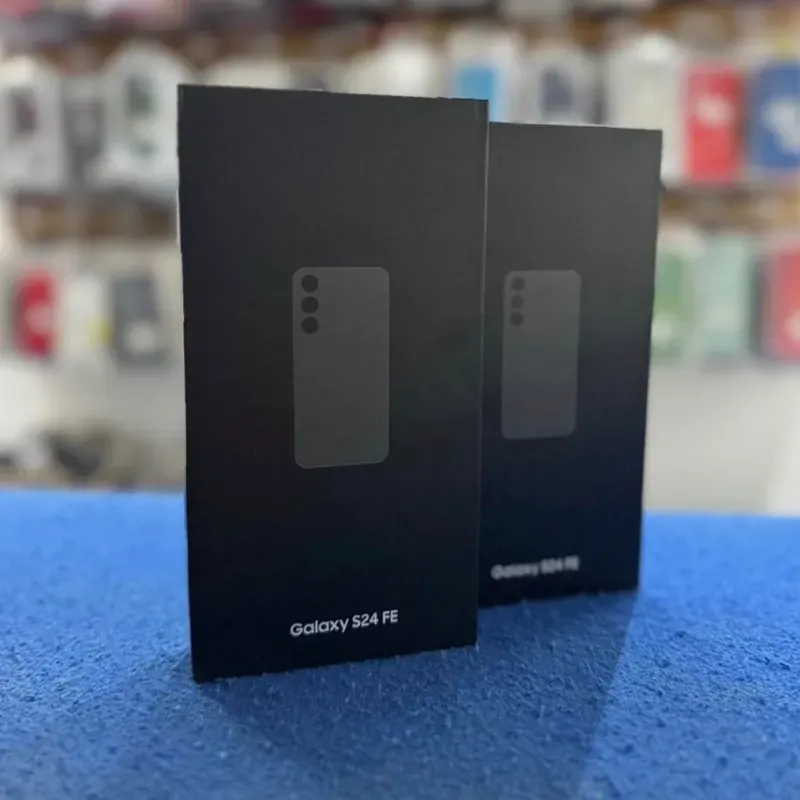 Samsung S24 FE (Dual-Sim) de 8 GB RAM con 128 GB. Nuevo en caja