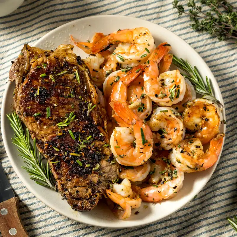 Grillada de la casa (Mar y Tierra)