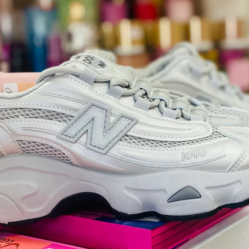 New Balance 1000