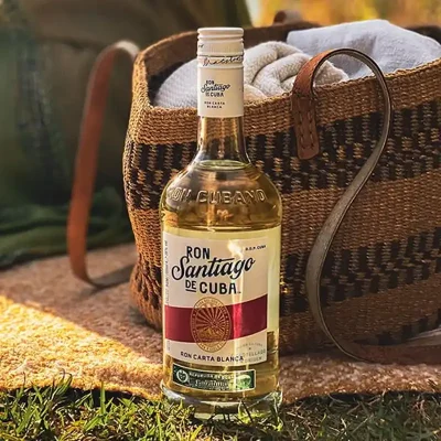 Ron Santiago Carta Blanca