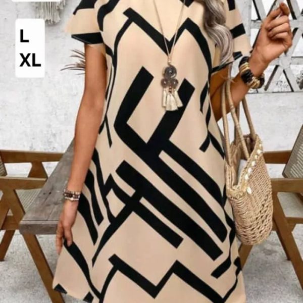 Vestido caqui con estampado líneas