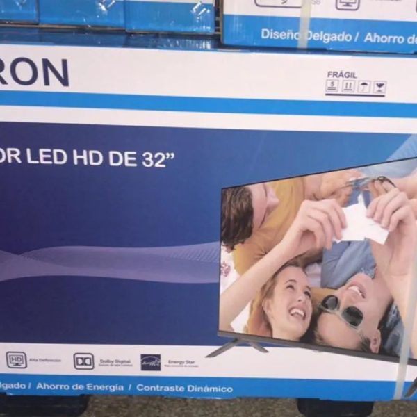TV Daytron 32” con cajita interna