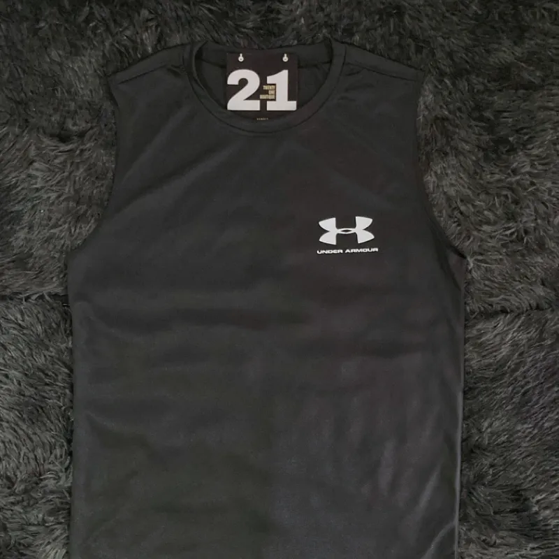 Desmangados Under Armour