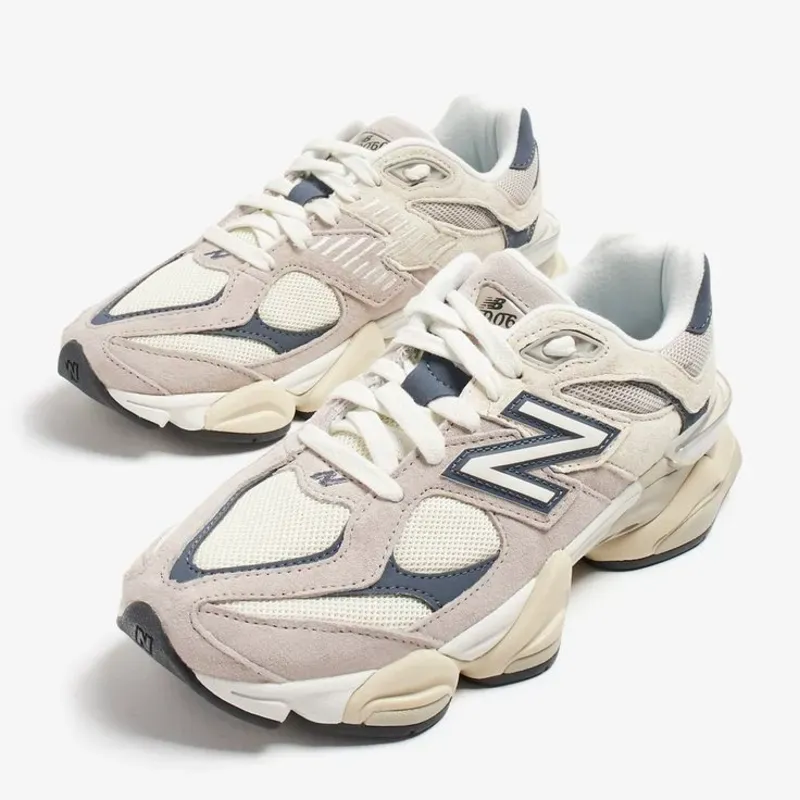 New Balance 9060 Azul y Beige