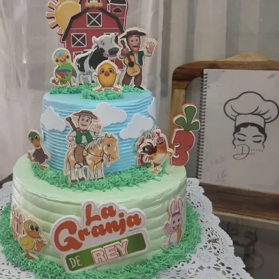 Cake temática Granja de Zenón.