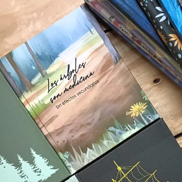 Agenda de bosques con frase