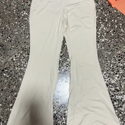 Leggins ajustado tipo pantaloneta