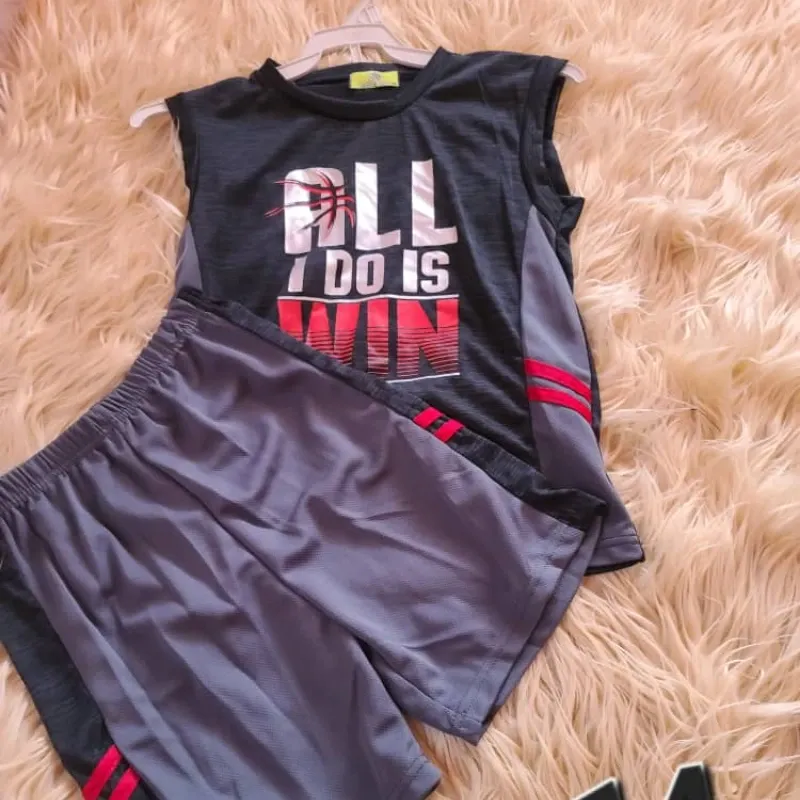 Conjuntos para niños