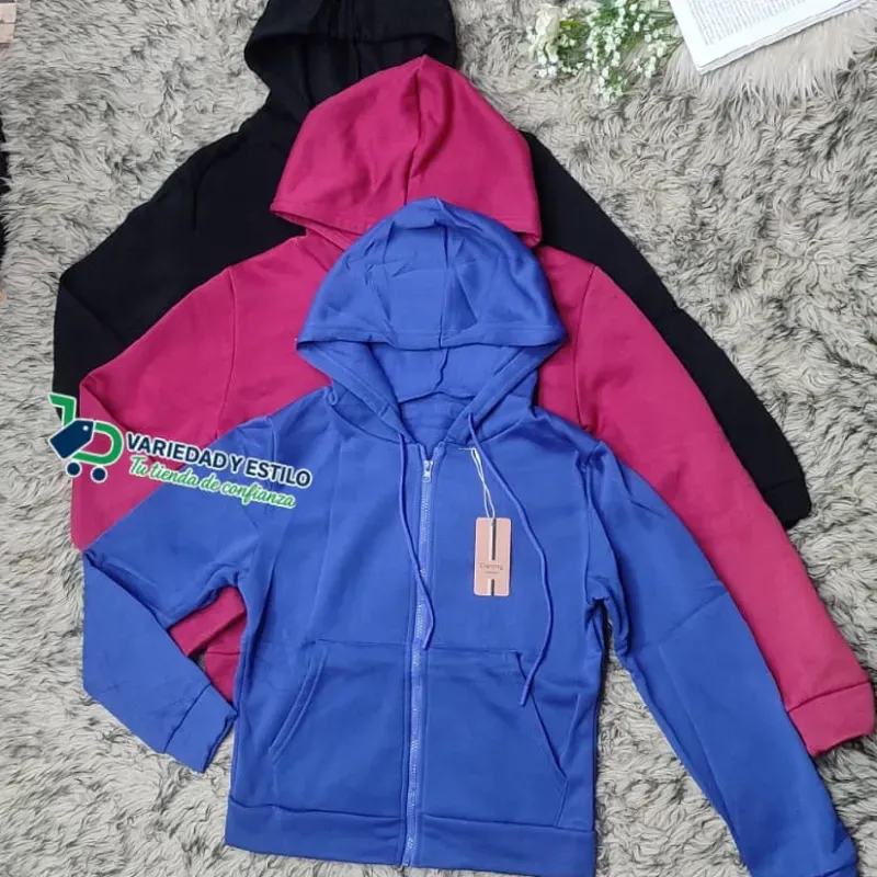 Abrigo con capucha