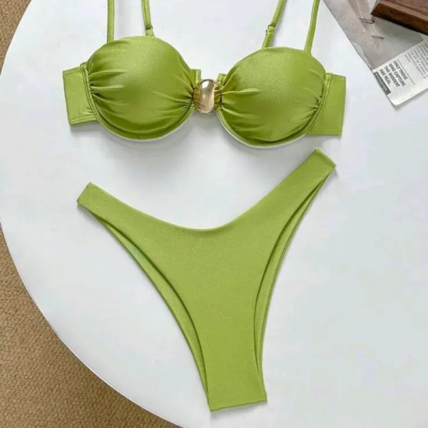  Bikini con adorno dorado — Verde