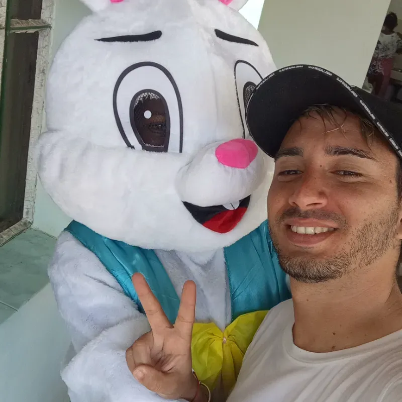 Conejito feliz ( Coco )