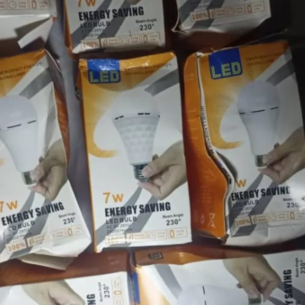 Bombillos LED Recargable 7W