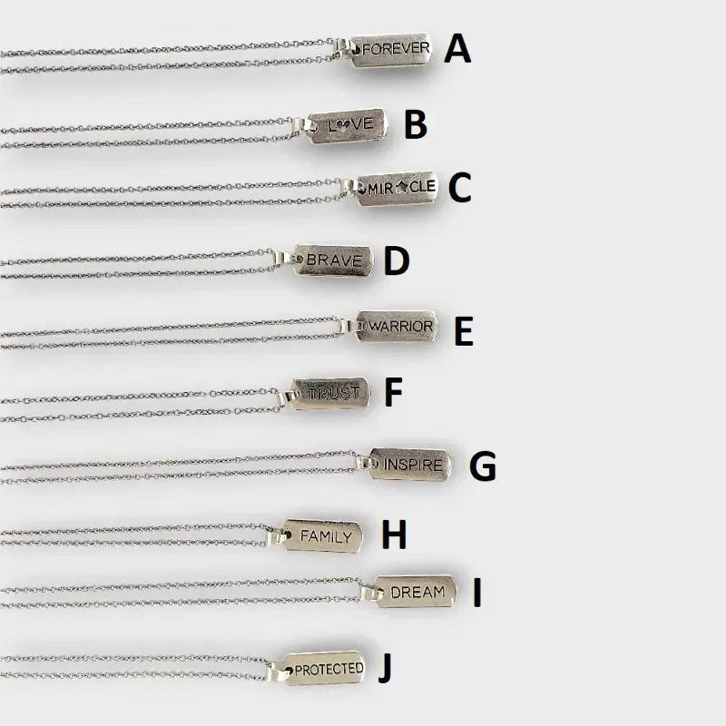 COLLAR CON CHAPILLAS